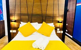 Fancy Flat In Central London